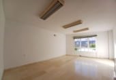 905m² office for sale in Loja photo