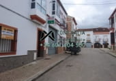 Local comercial
en venda
amb 170m² a Olvera, Calle Alcántara, 35 foto