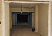 Local comercial en alquiler con 148m² en Sevilla, en la zona de Distrito Los Remedios foto