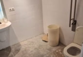 Local comercial en alquiler con 148m² en Sevilla, en la zona de Distrito Los Remedios foto