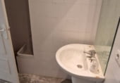 Local comercial en alquiler con 148m² en Sevilla, en la zona de Distrito Los Remedios foto