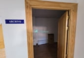 Oficinas en alquiler con 340m² en Segovia foto