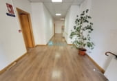 Oficinas en alquiler con 340m² en Segovia foto