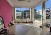 Local comercial en alquiler con 150m² en Renedo de Piélagos foto