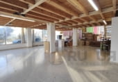 Local comercial en alquiler con 150m² en Renedo de Piélagos foto