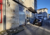 Local comercial en alquiler con 150m² en Renedo de Piélagos foto