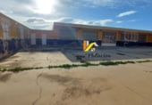 240m² warehouse industrial for sale in Huesa photo