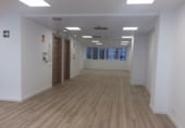 150m² bureau pour vente à Oviède photo