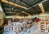 675m² warehouse industrial for sale in Loja photo