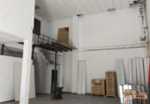 Nave en alquiler con 342m² en Alcalá de Guadaíra foto