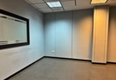 120m² locaux commerciaux pour location à Osuna photo
