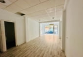 Local comercial
en lloguer
amb 126m² a Almeria foto