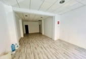 Local comercial
en lloguer
amb 126m² a Almeria foto