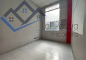Local comercial en alquiler con 166m² en Cambre foto