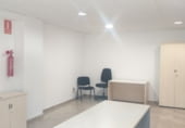 45m² office for rent in Lérida, Calle Paher Casanoves, 12 photo
