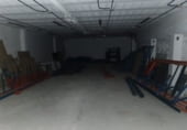 Local comercial en venta con 316m² en Oviedo, en la zona de La Ería foto