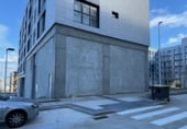 Local comercial en alquiler con 88m² en A Coruña foto