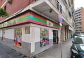 Local comercial en alquiler con 75m² en Sevilla, en la zona de Distrito Los Remedios foto