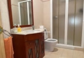 70m² commercial premises for sale in Logroño photo