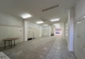 Local comercial en venta con 100m² en Novelda foto