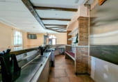 1115m² restaurant for sale in Loja photo