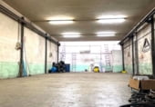 Local comercial
en venda
amb 245m² a Cornellà de Llobregat foto