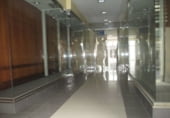 Local comercial en alquiler con 240m² en Lugo foto