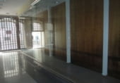 Local comercial en alquiler con 240m² en Lugo foto