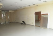 Local comercial en alquiler con 240m² en Lugo foto