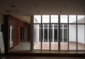 Local comercial en alquiler con 240m² en Lugo foto