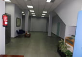 Local comercial en alquiler con 700m² en Pontevedra, en la zona de A Virxe do Camiño foto
