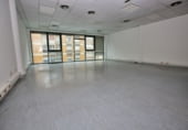 89m² bureau pour vente à Oviède, dans le quartier de Llamaquique photo