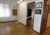 85m² bureau pour location à Logroño photo
