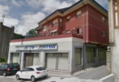 Local comercial en alquiler con 450m² en Coaña foto
