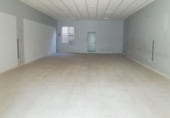 Local comercial en alquiler con 300m² en Valdepeñas foto