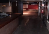 Local comercial en venta con 300m² en Valdepeñas foto