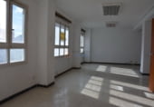 Local comercial en venta en Elda foto