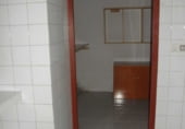Local comercial en alquiler con 90m² en Ferrol foto