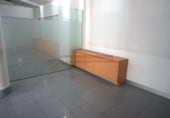 981m² locaux commerciaux pour location à Logroño photo