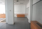 981m² locaux commerciaux pour location à Logroño photo
