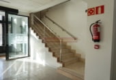 981m² locaux commerciaux pour location à Logroño photo