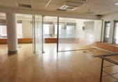 981m² locaux commerciaux pour location à Logroño photo