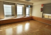 981m² locaux commerciaux pour location à Logroño photo