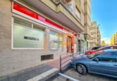 Local comercial en venta con 170m² en Huércal-Overa foto
