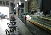 Local comercial
en traspàs
amb 210m² a Novelda foto