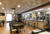 Local comercial en traspaso con 120m² en Puente-Caldelas, en la zona de Ponte Caldelas foto