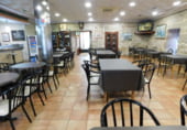 Local comercial en traspaso con 120m² en Puente-Caldelas, en la zona de Ponte Caldelas foto