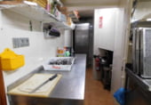 Local comercial en traspaso con 120m² en Puente-Caldelas, en la zona de Ponte Caldelas foto
