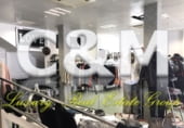 Local comercial
en traspàs
amb 180m² a Eivissa, a la zona de la Marina foto