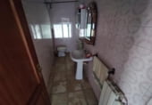400m² bâtiment pour vente à Sisante photo